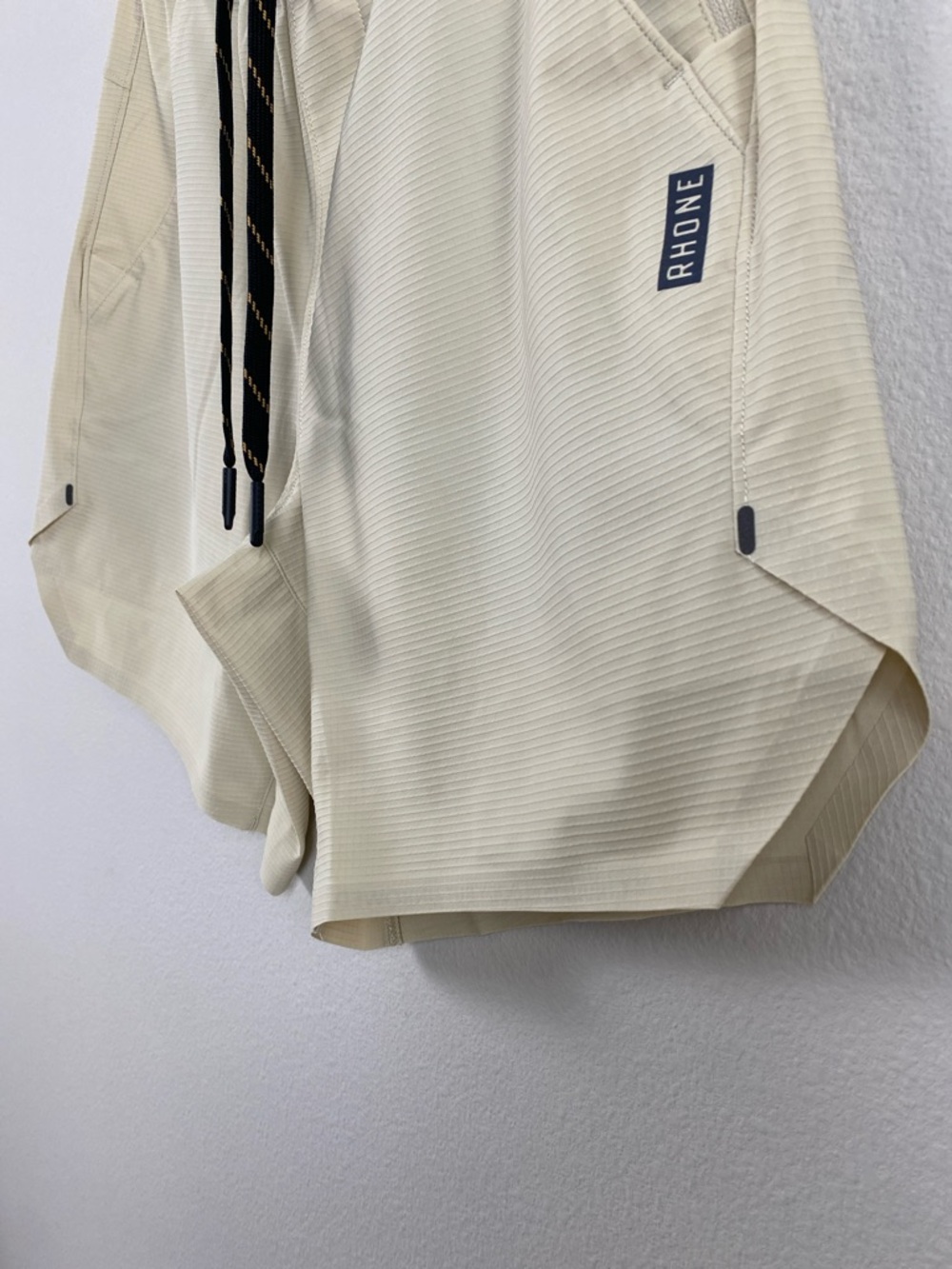 Rhone Invictus Ripstop Performance Short | Unlined | 7” Inseam, Sandstone - Picture 10 of 16